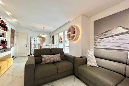 Apartamento à venda com 112m², 4 quartos e 3 vagasSala