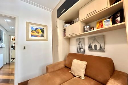 Apartamento à venda com 112m², 4 quartos e 3 vagasQuarto 3