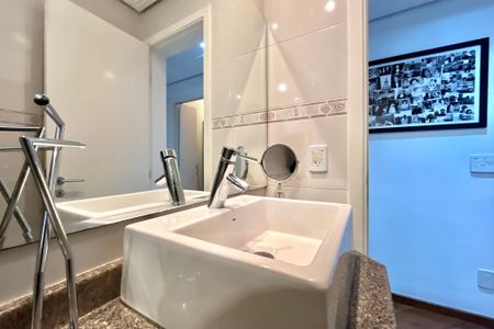 Apartamento à venda com 112m², 4 quartos e 3 vagasBanheiro Corredor