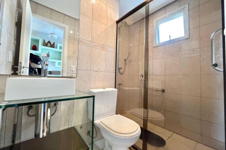 Apartamento à venda com 112m², 4 quartos e 3 vagasBanheiro da Suíte