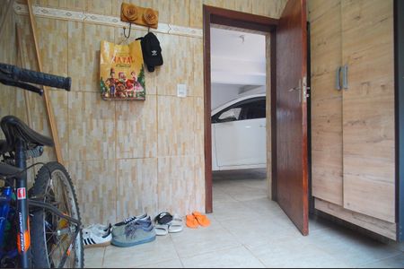 Casa à venda com 250m², 3 quartos e 2 vagasQuarto 2