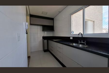 Apartamento à venda com 63m², 2 quartos e 2 vagasCozinha