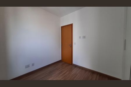 Apartamento à venda com 63m², 2 quartos e 2 vagasQuarto 2