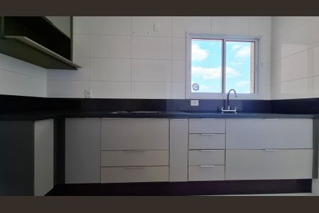 Apartamento à venda com 63m², 2 quartos e 2 vagasCozinha