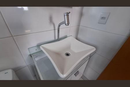 Apartamento à venda com 63m², 2 quartos e 2 vagasBanheiro Quarto 1 suíte