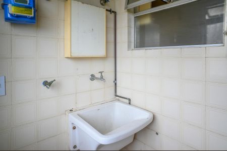 Apartamento para alugar com 52m², 2 quartos e 1 vagaÁrea de Serviço