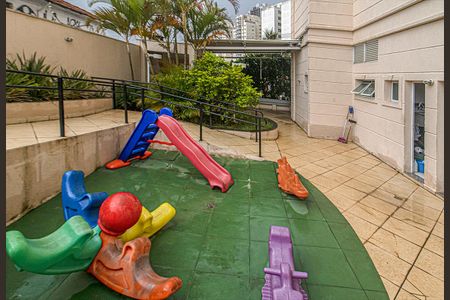 Apartamento à venda com 45m², 2 quartos e 1 vagaplay ground_4