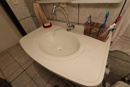 Casa à venda com 151m², 2 quartos e 2 vagasBanheiro - Pia