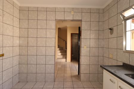 Casa à venda com 151m², 2 quartos e 2 vagasCozinha da casa 2