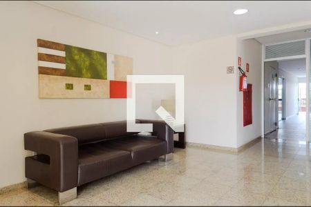 Apartamento à venda com 84m², 3 quartos e 2 vagas Apartamento à venda com 84m², 3 quartos e 2 vagasHall social