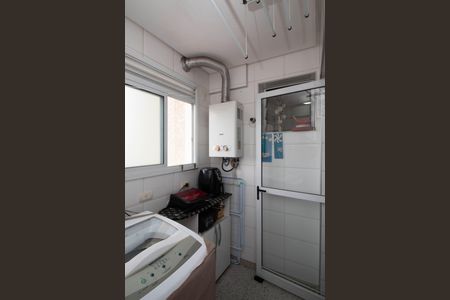 Apartamento à venda com 84m², 3 quartos e 2 vagas Apartamento à venda com 84m², 3 quartos e 2 vagasÁrea de Serviço