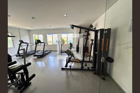 Apartamento à venda com 84m², 3 quartos e 2 vagas Apartamento à venda com 84m², 3 quartos e 2 vagasAcademia