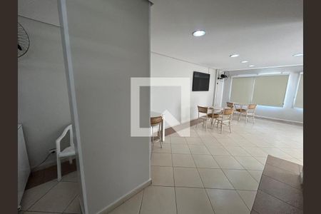 Apartamento à venda com 84m², 3 quartos e 2 vagas Apartamento à venda com 84m², 3 quartos e 2 vagasÁrea comum - Salão de festas