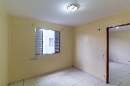 Quarto 1 de apartamento para alugar com 2 quartos, 42m² em Jardim Santa Adelia, São Paulo