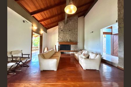 Sala de casa de condomínio para alugar com 6 quartos, 555m² em Santo Antonio de Lisboa, Florianópolis