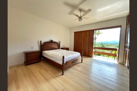 Casa de condomínio para alugar com 555m², 5 quartos e 5 vagasSuíte 