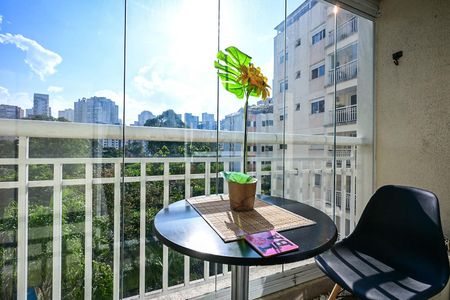 Varanda de apartamento para alugar com 1 quarto, 37m² em Panamby, São Paulo