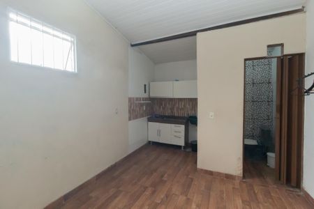 Studio para alugar com 50m², 1 quarto e sem vaga Studio para alugar com 50m², 1 quarto e sem vagaCozinha e Área de Serviço