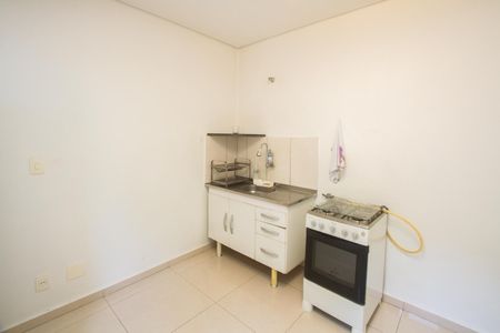 Casa para alugar com 1 quarto, 69m² em Parque Colonial, São Paulo