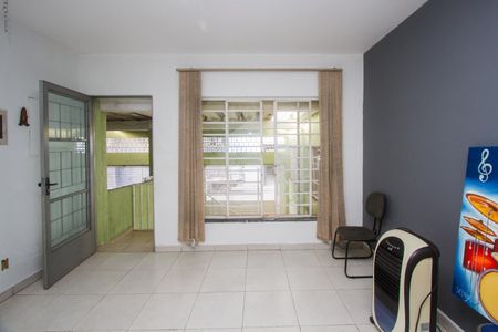 Casa para alugar com 1 quarto, 69m² em Parque Colonial, São Paulo