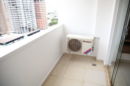 Apartamento para alugar com 2 quartos, 70m² em Setor Bueno, Goiânia