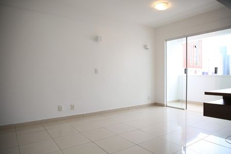 Apartamento para alugar com 2 quartos, 70m² em Setor Bueno, Goiânia