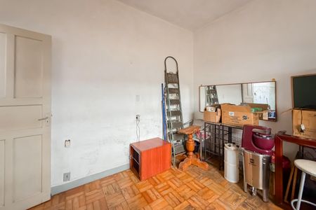 Casa à venda com 300m², 3 quartos e 2 vagas Casa à venda com 300m², 3 quartos e 2 vagasQuarto 3