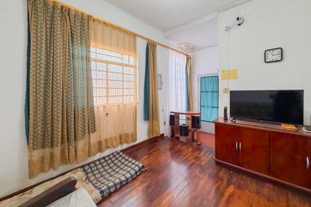Sala de casa à venda com 3 quartos, 300m² em Vila Dom Pedro I, São Paulo