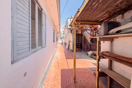 Casa à venda com 300m², 3 quartos e 2 vagas Casa à venda com 300m², 3 quartos e 2 vagasÁrea Externa