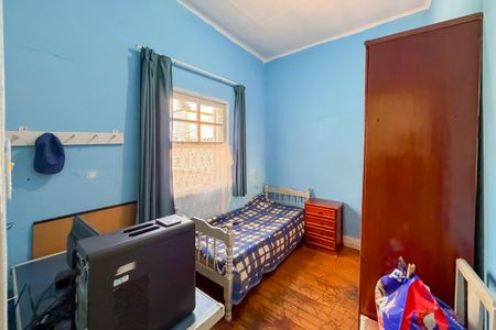 Casa à venda com 300m², 3 quartos e 2 vagas Casa à venda com 300m², 3 quartos e 2 vagasQuarto 2