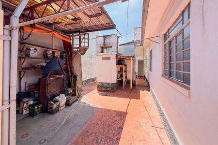 Casa à venda com 300m², 3 quartos e 2 vagas Casa à venda com 300m², 3 quartos e 2 vagasÁrea Externa