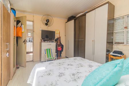 Casa à venda com 5 quartos, 150m² em Camaquã, Porto Alegre