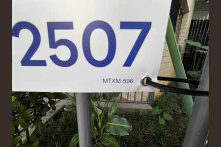 Apartamento à venda com 74m², 2 quartos e 1 vaga Apartamento à venda com 74m², 2 quartos e 1 vagaFachada/Placa