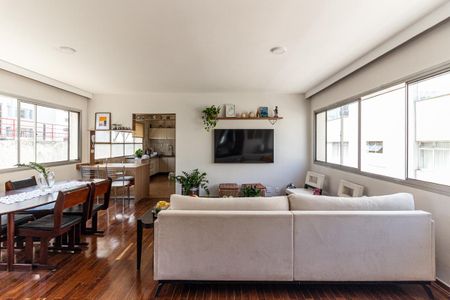 Apartamento à venda com 130m², 3 quartos e 2 vagasSala