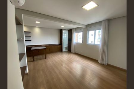 Apartamento à venda com 245m², 4 quartos e 4 vagasSuíte 1