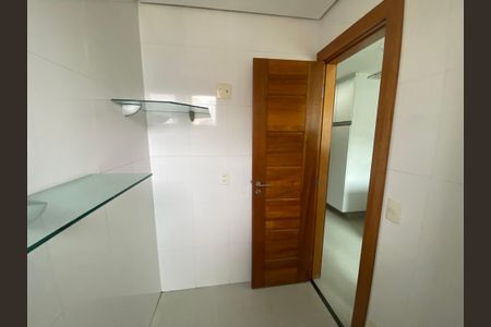 Apartamento à venda com 245m², 4 quartos e 4 vagasQuarto de Serviço