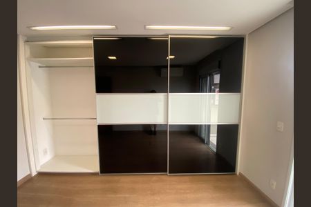 Apartamento à venda com 245m², 4 quartos e 4 vagasQuarto 1