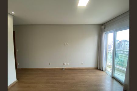 Apartamento à venda com 245m², 4 quartos e 4 vagasSuíte 2