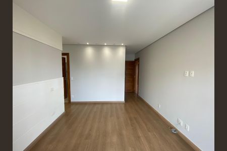 Apartamento à venda com 245m², 4 quartos e 4 vagasSuíte 2