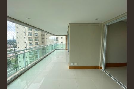 Apartamento à venda com 245m², 4 quartos e 4 vagasVaranda gourmet