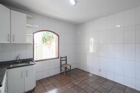 Casa para alugar com 373m², 5 quartos e 2 vagasCozinha
