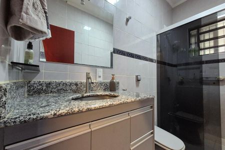 Casa à venda com 340m², 4 quartos e 4 vagasBanheiro