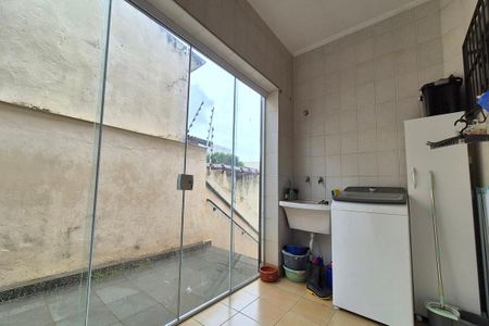 Casa à venda com 340m², 4 quartos e 4 vagasÁrea de Serviço