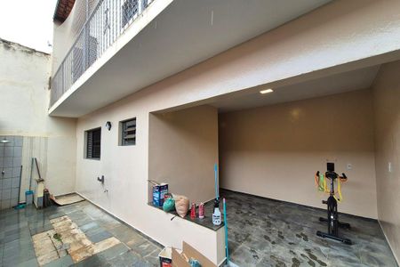 Casa à venda com 340m², 4 quartos e 4 vagasEdícula