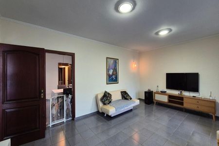 Casa à venda com 340m², 4 quartos e 4 vagasSala