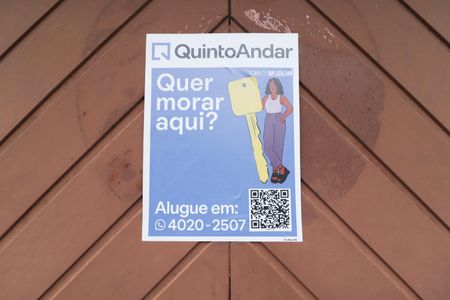 Casa para alugar com 300m², 3 quartos e 2 vagas Casa para alugar com 300m², 3 quartos e 2 vagasFachada