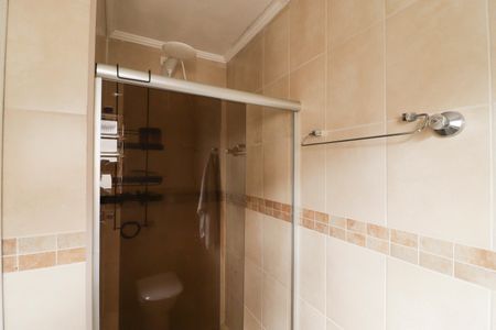 Casa para alugar com 300m², 3 quartos e 2 vagas Casa para alugar com 300m², 3 quartos e 2 vagasBanheiro da Suíte