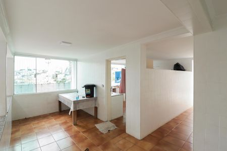 Casa para alugar com 300m², 3 quartos e 2 vagas Casa para alugar com 300m², 3 quartos e 2 vagasÁrea de Serviço e Quintal