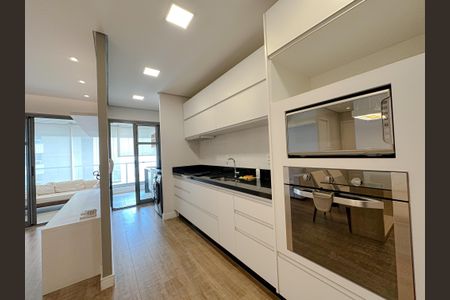 Apartamento para alugar com 72m², 2 quartos e 1 vaga Apartamento para alugar com 72m², 2 quartos e 1 vagaSala/Cozinha