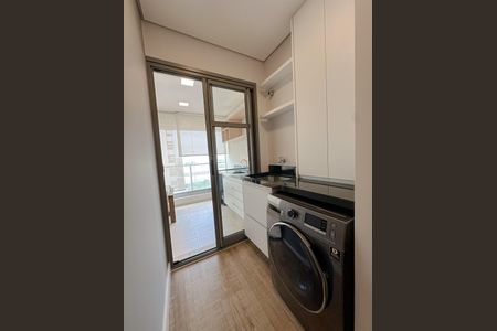Apartamento para alugar com 72m², 2 quartos e 1 vaga Apartamento para alugar com 72m², 2 quartos e 1 vagaÁrea de Serviço